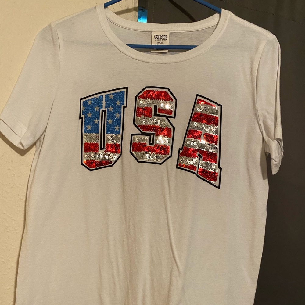 Pink tshirt - Picture 2 of 2